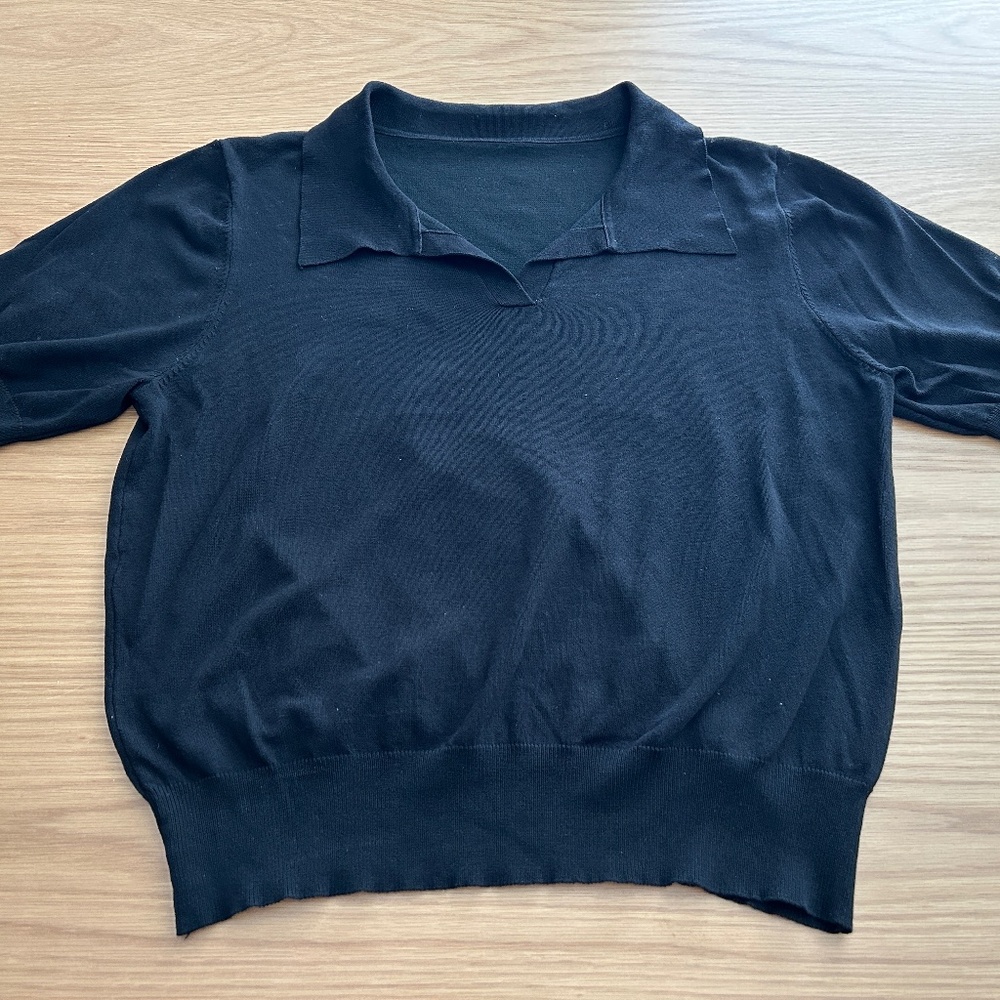 Fine knit sweater
